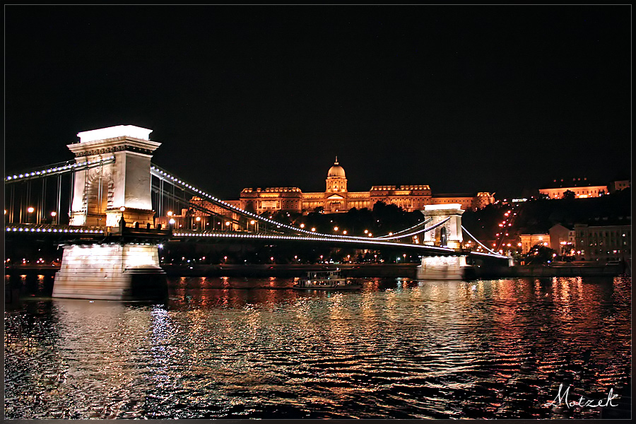 Kettenbrücke in Budapest Foto von Budapest Kettenbrücke