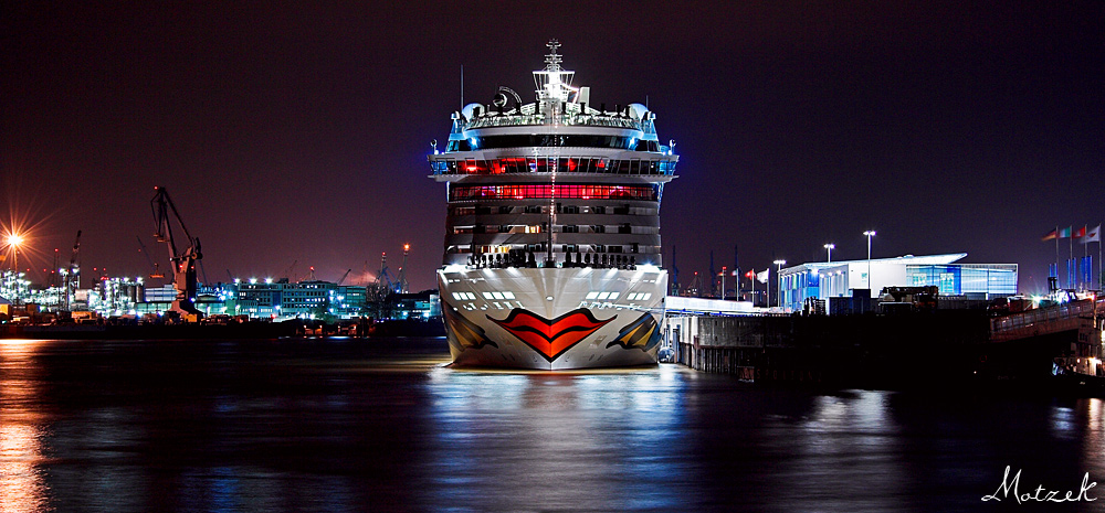 Aida-Diva II Foto von Cruise Center Aida Diva Hafen