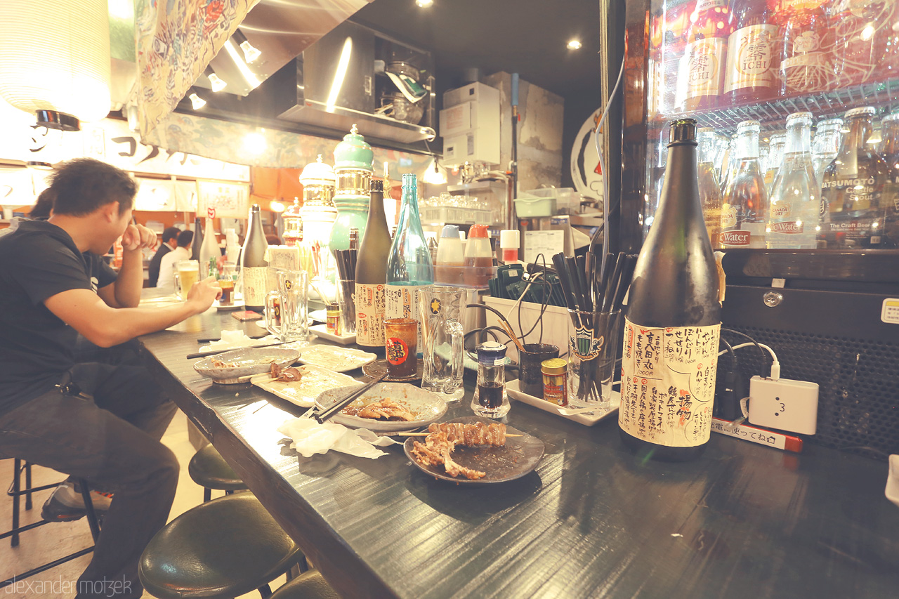 Sake Foto von Ein Abend klingt im Izakaya aus