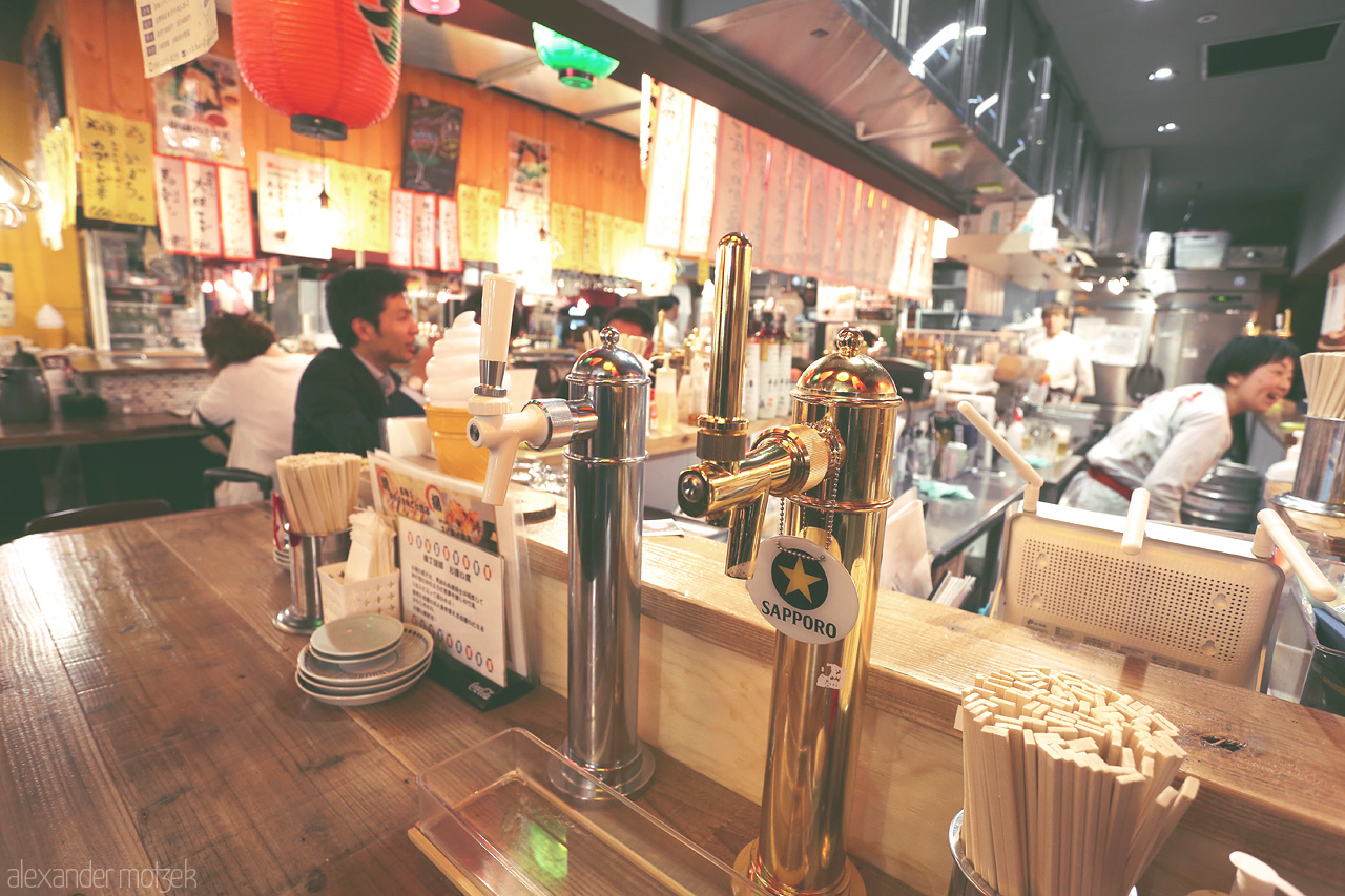 Sapporo Foto von Frisches Sapporo vom Faß in einem Izakaya
