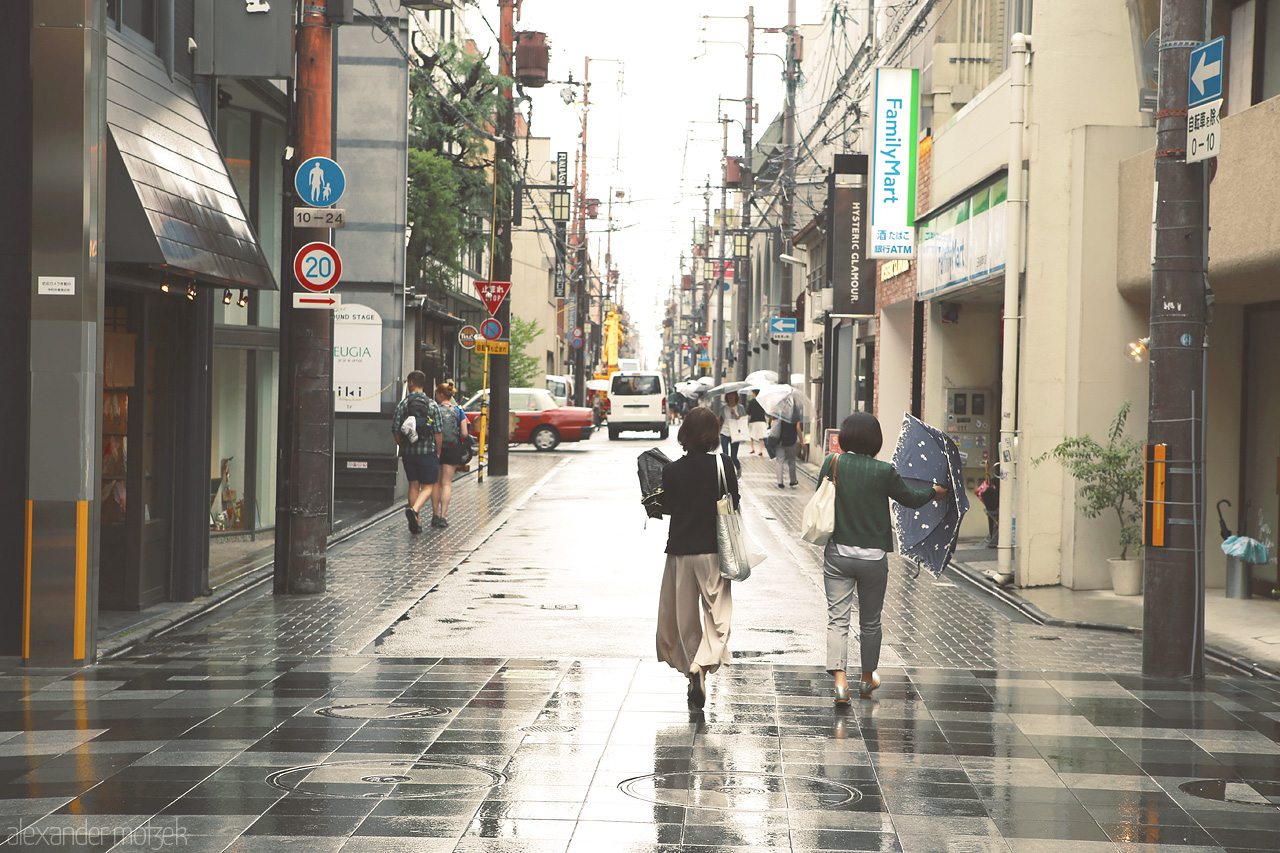 Hysteric Foto von Kyoto im Regen