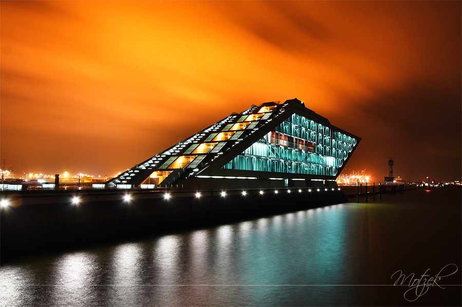 Dockland Foto von Nacht Hamburg Dockland Hafen