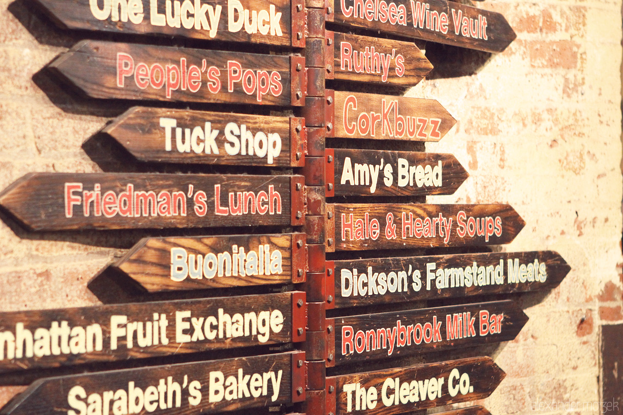 Chelsea Market Foto von Wegweiser im Chelsea Market